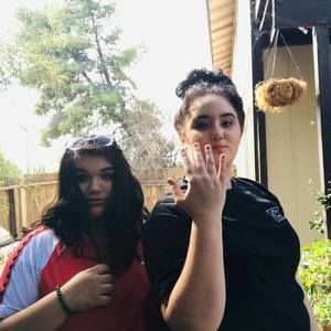 Meet your Posher, Kara